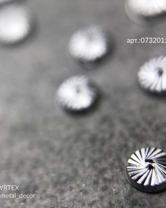 Диск граненный серебро 3х3 мм