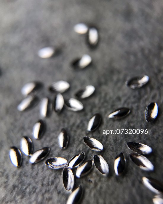 Полусферы лепестки гладкие серебро 1х2 мм