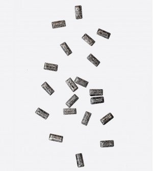 Полусферы прямоуг. черное серебро 1,5х3 мм Полусферы прямоуг. черное серебро 1,5х3 мм