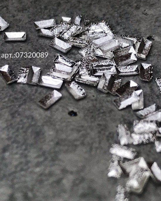 Полусферы прямоугольные граненные шлифованные серебро 1,5х3 мм