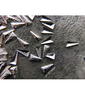 Полусферы треуг.гран. шлиф.серебро 1,5х3 мм