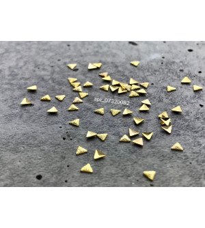 Полусферы треуг. гран. шлиф. зол. 2х2 мм 