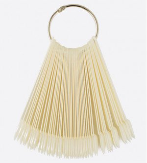 Типсы белые на ножке миндаль 50 шт. Типсы белые на ножке миндаль 50 шт.